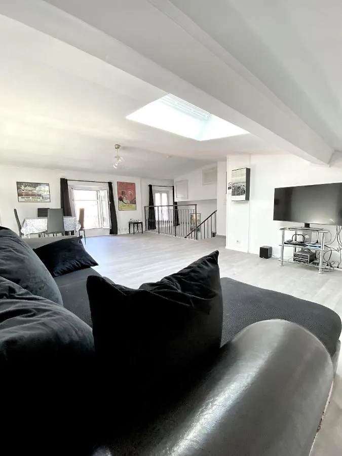 Διαμέρισμα Serbes Top Floor Κάννες